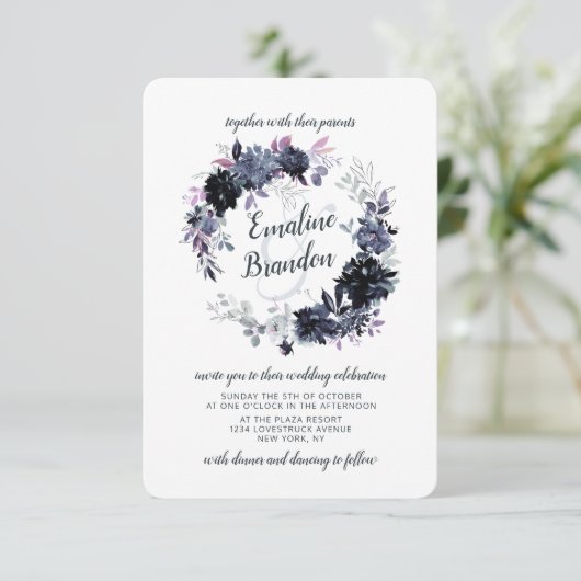 Nachtelijk Bloemen Stoffig Blauw Krans Bruiloft Kaart (Staand voorkant)