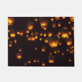Nachtelijk Uitzicht van Sky Lantern Deurmat (Voorkant)