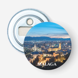 Nachtelijke uitzicht van de kathedraal van Malaga Button Flesopener