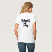 Nachthelft Script Tekst Met Kosmische Sterren T-shirt (Achterkant volledig)