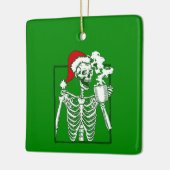 nachtmerrie kerstskelet drink koffiemeeuw keramisch ornament (Links)