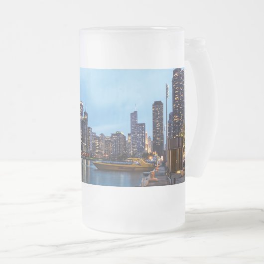 Nachtnacht bij de marine pier matglas bierpul (Voorkant rechts)