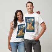 Nachtscène van twee cartoon stijl konijntjes t-shirt (Unisex)