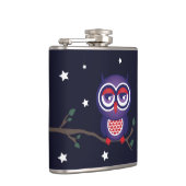 Nachtuil zittend op een kolf heupfles (Rechts)