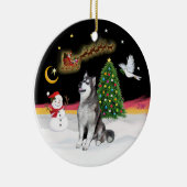 Nachtvlucht - Alaskan Malamute Keramisch Ornament (Rechts)