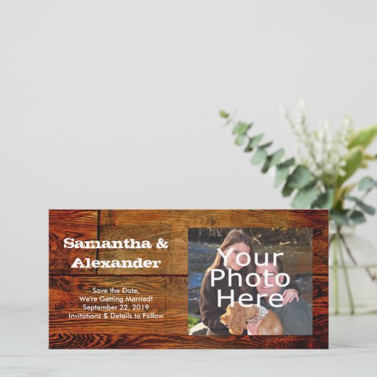 Nagemaakte geoliede houten plank gepersonaliseerd  save the date (Staand voorkant)