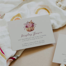 Naherfstschoen voor Herfst van pompoen en wilde bl