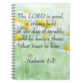 Nahum 1:7 notitieboek (Voorkant)