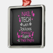 Nail Tech met Tattoos Metalen Ornament (Links)