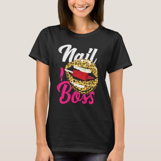 Nail Tech Quote Werk Uniform Nail Poolse Leopard C T-shirt (Voorkant)