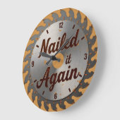 Nailed It Again Rusty Saw Blade  Grote Klok (Hoek)