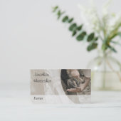 Nailen op een schoen in bruin visitekaartje (Staand voorkant)