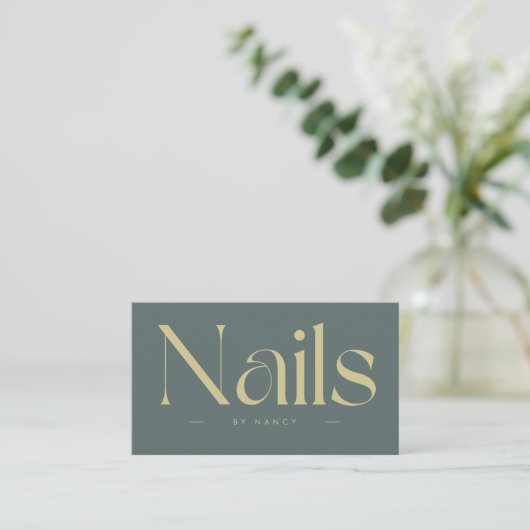 Nails Bold Typography Dark Green Visitekaartje (Staand voorkant)
