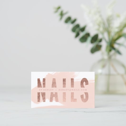 Nails cut out roos gold typografie penseelstreken visitekaartje (Staand voorkant)