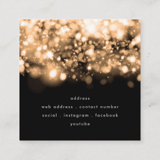 Nails-technicus met mousserende goudverlichting vierkante visitekaartje (Achterkant)