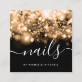 Nails-technicus met mousserende goudverlichting vierkante visitekaartje (Voorkant)