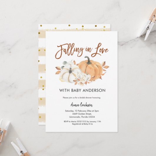 Najaar Baby shower Pumpkin Falling in Love Invitat Kaart (Voorkant / Achterkant in situ)