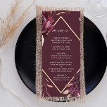 Najaar Romance Gold Lijst Burgundy Wedding Menu<br><div class="desc">Dit trouwmenu bevat een waterverf bloem van dahlias,  tuinlijke rozen,  en pony's in woedend rood,  maroon,  wazig roze over valbladeren met een faux gouden ruitvormig lijst. Voor meer geavanceerde aanpassing van dit ontwerp,  te klikken gelieve de BUTTON van het TOOL VAN HET ONTWERP BLAUW. Overeenkomende objecten zijn ook beschikbaar.</div>