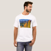 Najaar rond June Lake, Californië T-shirt (Voorkant volledig)
