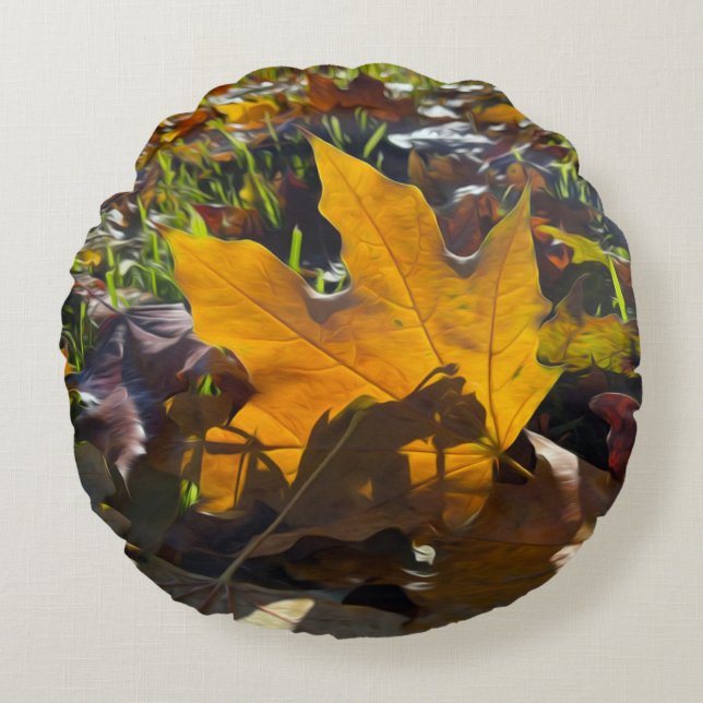 Najaarblad in de zon rond kussen (Voorkant)