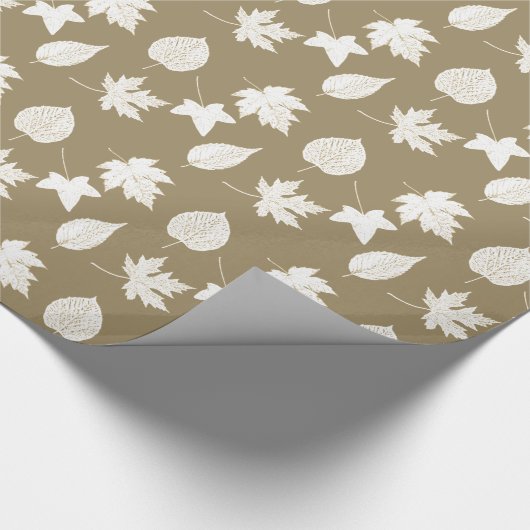 Najaarbladeren - wit en taupettan cadeaupapier (Hoek)