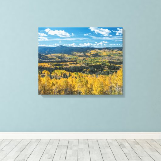 Najaarkleur in vlakke Topjes | Routt National Fore Canvas Afdruk (Insitu (Houten vloer))