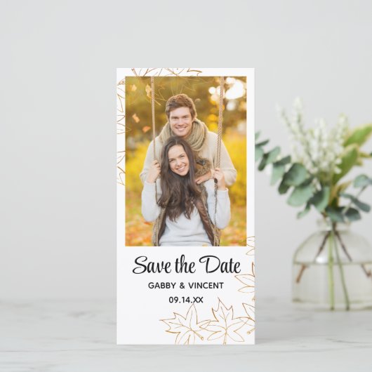 Najaars Leaf Edge Wedding Save the Date (Staand voorkant)