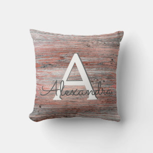 Nam Gouden Folie en Rustiek Houten Monogram & Kussen