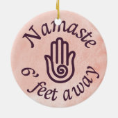 Namaste 6' Feet weg Keramisch Ornament (Achterkant)