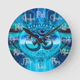 Namaste Blue Rainbow Ronde Klok