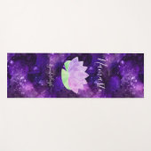 Namaste Cosmic Paars Lotus Flower Monogram Yogamat (Voorkant (horizontaal))
