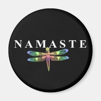 Namaste Dragonfly (donkere achtergrond) rond Magneet