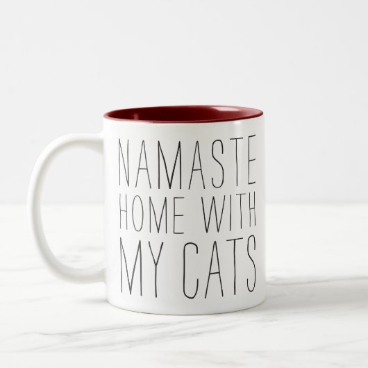 Namaste Home met Mijn Mok Katten (Links)