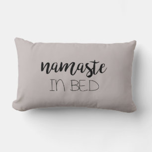 Namaste in Bed Yoga Kussen
