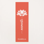 Namaste Lotus Flower Modern Oranje Red Custom Name Yogamat (Voorkant)