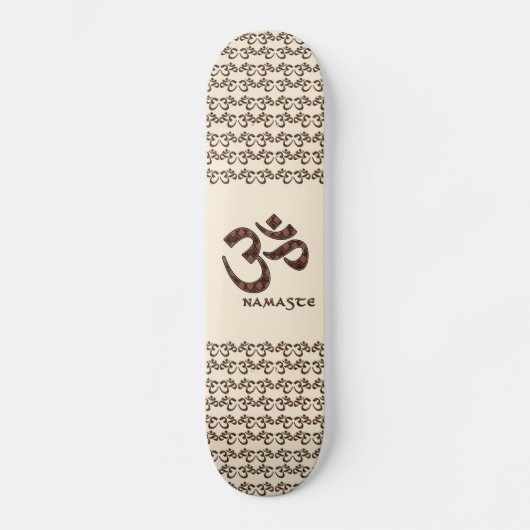 Namaste met Om Symbol Brown en Cream Skateboard (Voorkant)