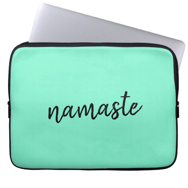 Namaste | Neo Mint Green Modern Yoga Spiritueel Laptop Sleeve (Voorkant)