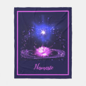 Namaste Quote Zen Yoga Paarse Crystal Stars Fleece Deken (Voorkant)
