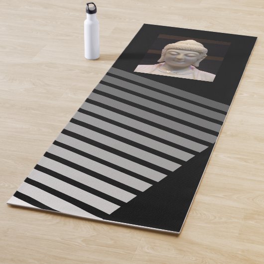 Namaste: Standbeeld Yogamat (In situ)