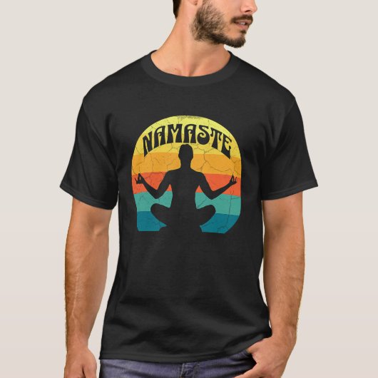 Namaste Yoga Pose Peace Meditate Zen Retro Sunset T-shirt (Voorkant)