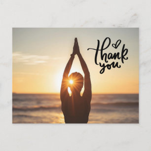 Namaste Yoga vrouw steek hand dank u Briefkaart