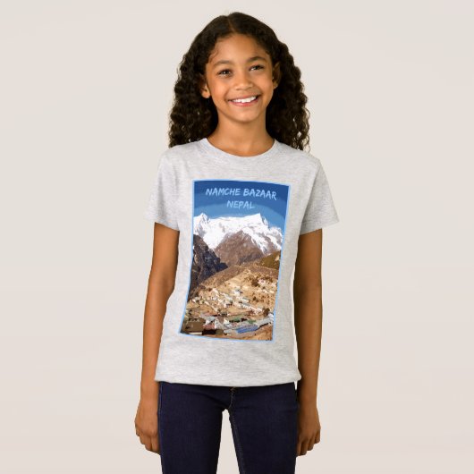 Namche Bazaar en uitzicht in de bergen, Nepal T-shirt (Voorkant volledig)