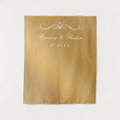 Name & Date Elegant Gold Gradient Wedding Backdrop Wandkleed (Voorkant)