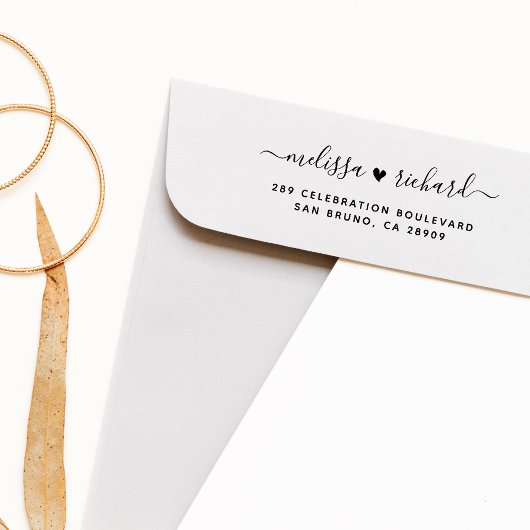 Namen en aangepaste retouradres voor het weddensch  zelfinktende stempel
