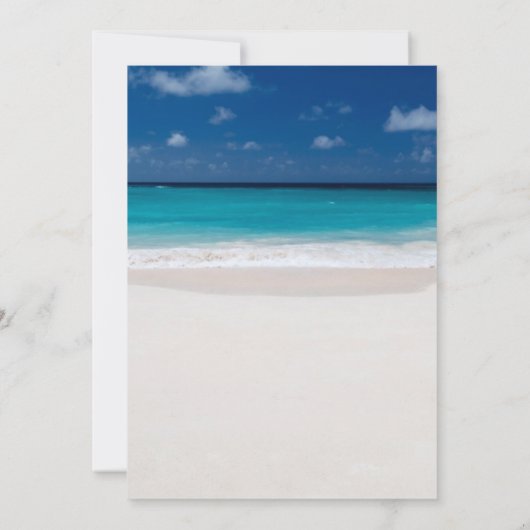 Namen in harten op het strand trouwuitnodiging kaart (Achterkant)