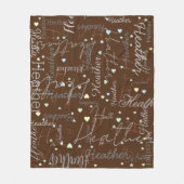 Namen initialen en harten gerepliceerd langs bruin fleece deken (Voorkant)