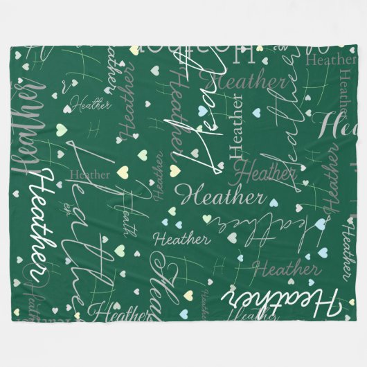 Namen Initialen en harten gerepliceerd langs groen Fleece Deken (Voorkant (Horizontaal))