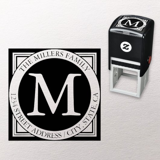 Namen, initiële van de achternaam en retouradres  zelfinktende stempel