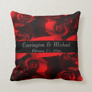 Namen/Jubileum - Crimson Rose Bouquet [a] Kussen