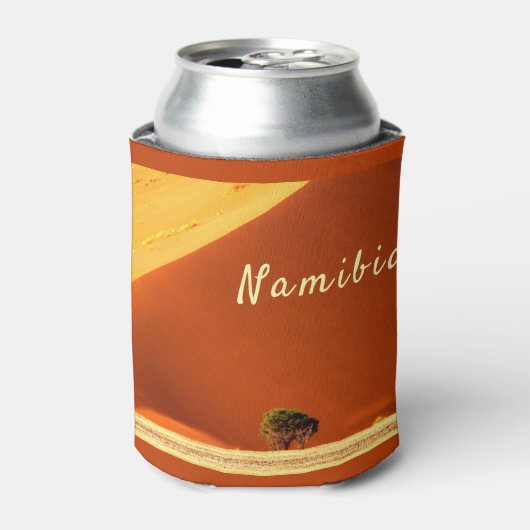 Namibië rode duinen van Sossusvlei foto met tekst Blikjeskoeler (Blikje Voorkant)